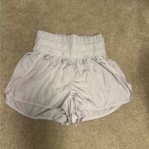 FREE PEOPLE FP movement the way home Gray High-Waisted Shorts size medium